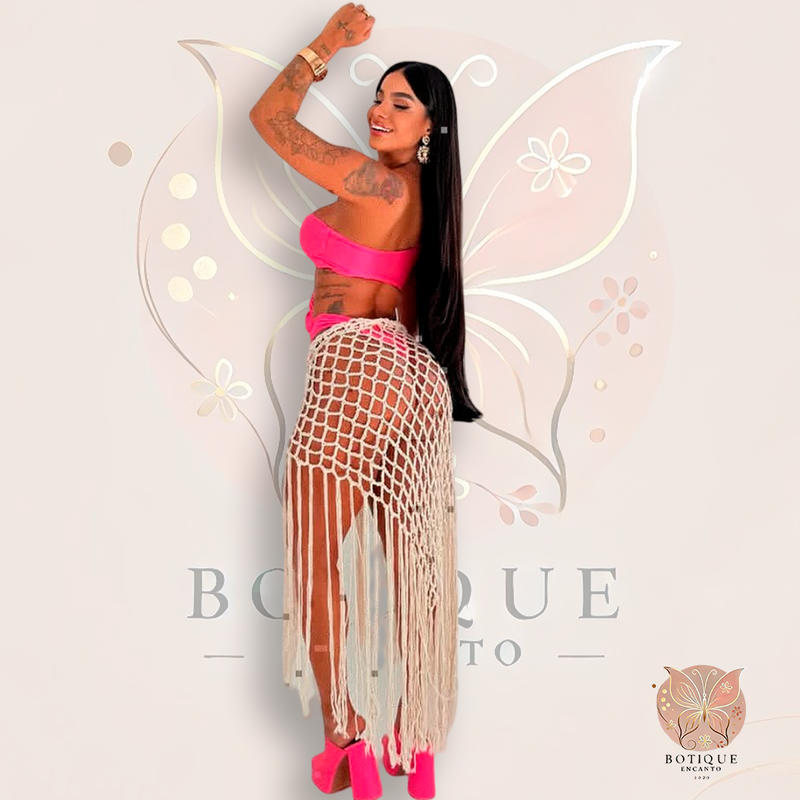 Maiô Cut Out Pink com Argola Dourada – Moderno e Sofisticado